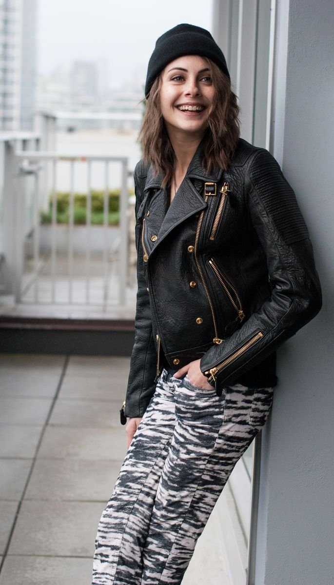 Все фото Уиллы Холланд оставляют без ума