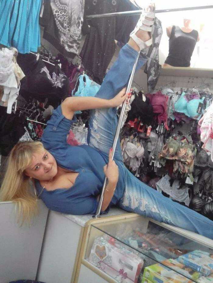 Очень странные девушки на просторах Интернета