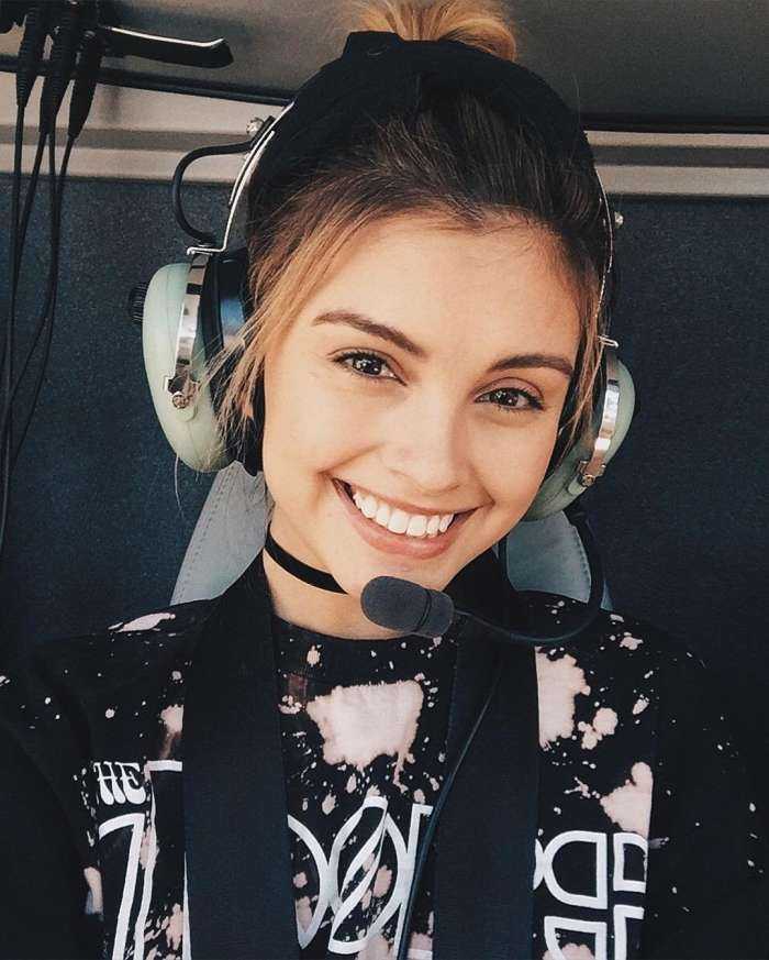 Девушки с естественной красотой на фото