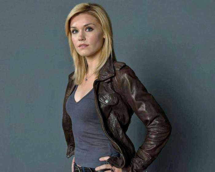 Эмили Роуз на фото