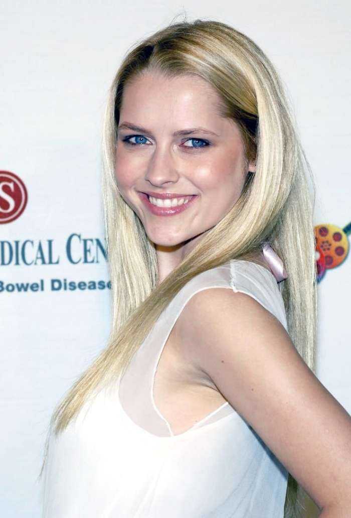 Тереза Палмер на фото