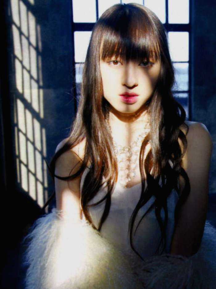 Тиаки Курияма на фото