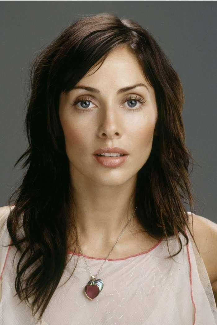 Натали Имбрулья на фото