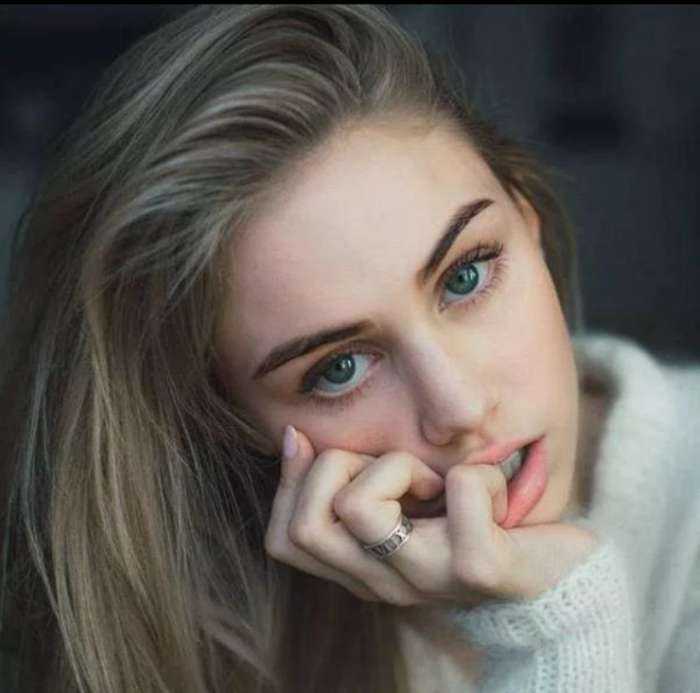 Девушки с естественной красотой на фото