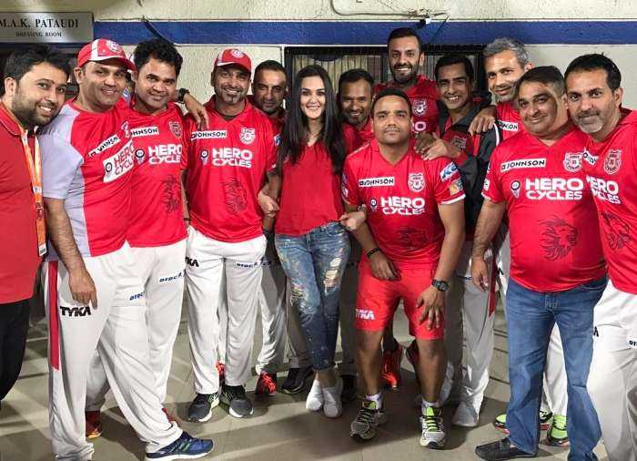 Прити Зинта (фото из Инстаграм)