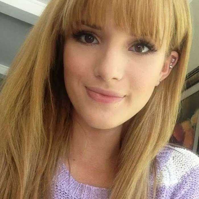 Блондинки с челкой на фото