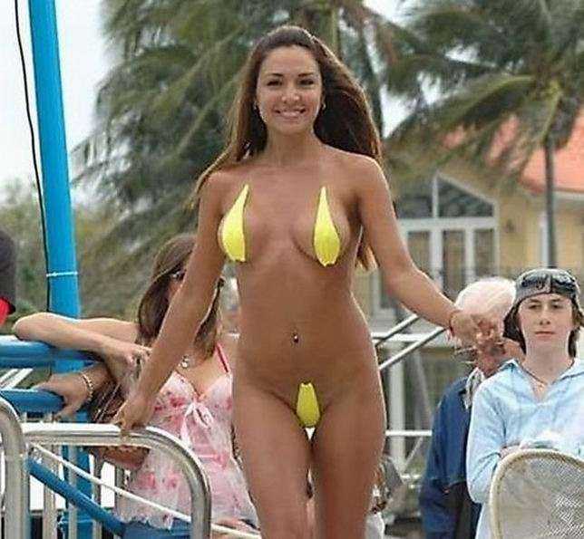 Фотобомбы с девушками