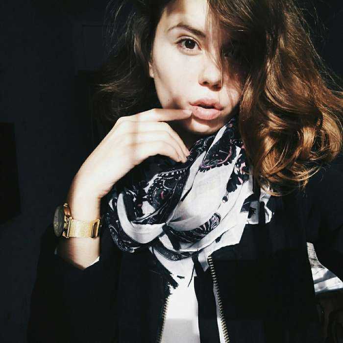 Симпатичные девушки на фото