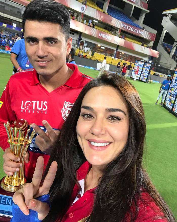 Прити Зинта (фото из Инстаграм)