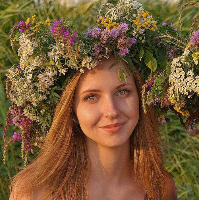 Красивые сельские девушки