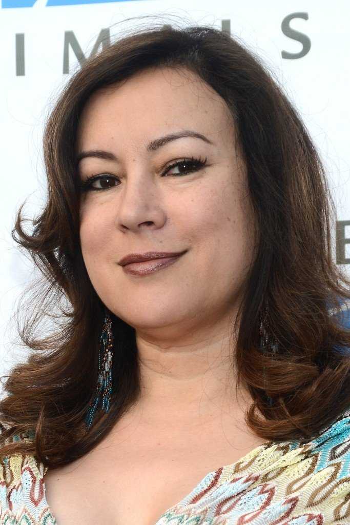 Дженнифер Тилли на фото