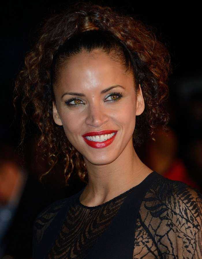 Ноэми Ленуар на фото