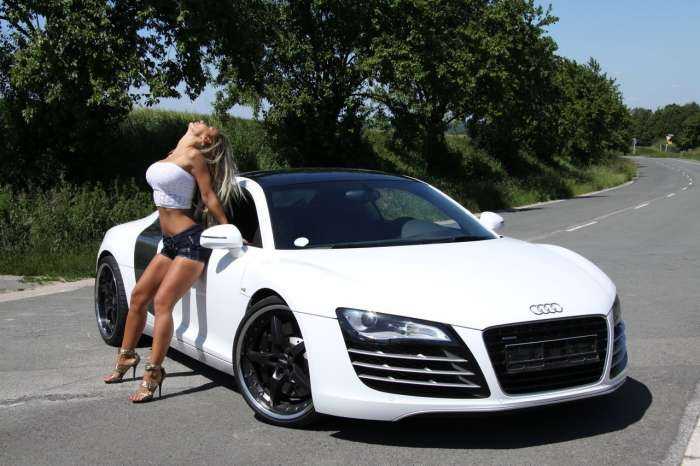 Крутые тачки и девушки на фото