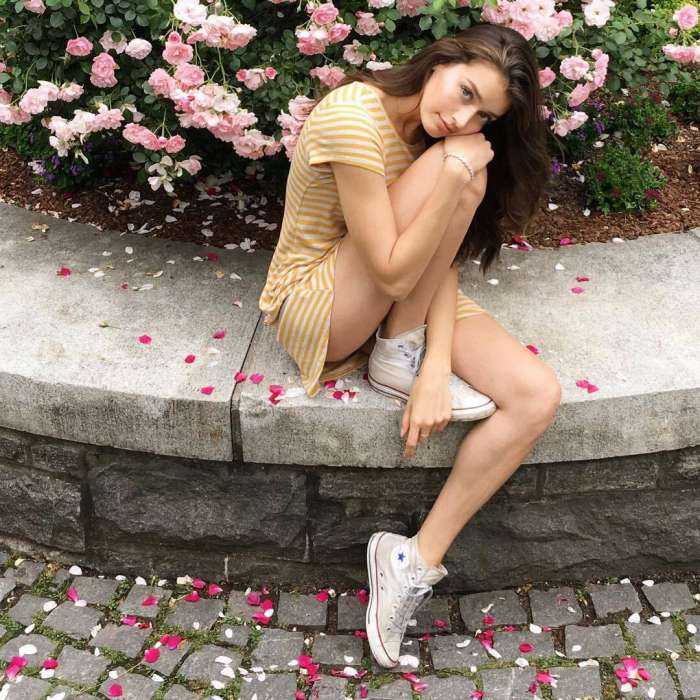 Симпатичные девушки на фото