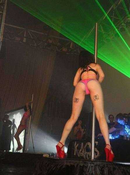 Забавные девушки