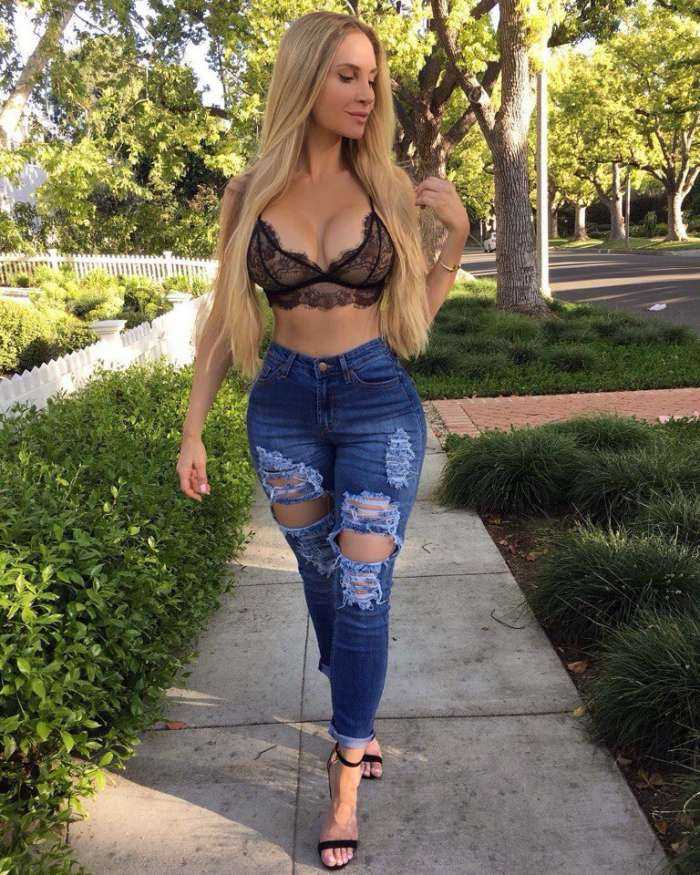 Симпатичные девушки на фото