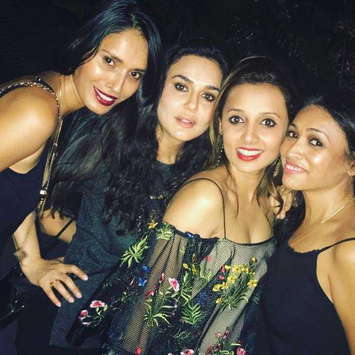 Прити Зинта (фото из Инстаграм)