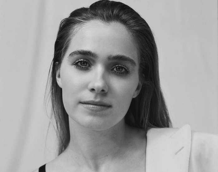 Хейли Лу Ричардсон на фото