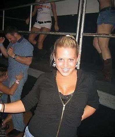 Фотобомбы с девушками