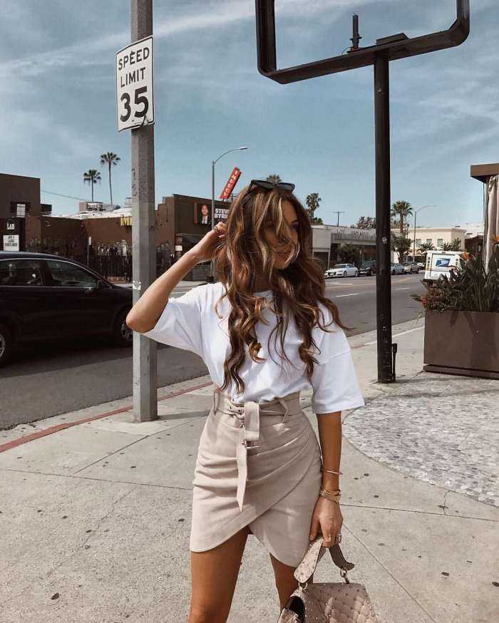 Соблазнительные красотки с Инстаграма на фото