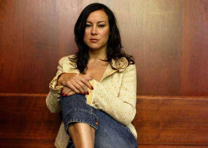 Дженнифер Тилли на фото