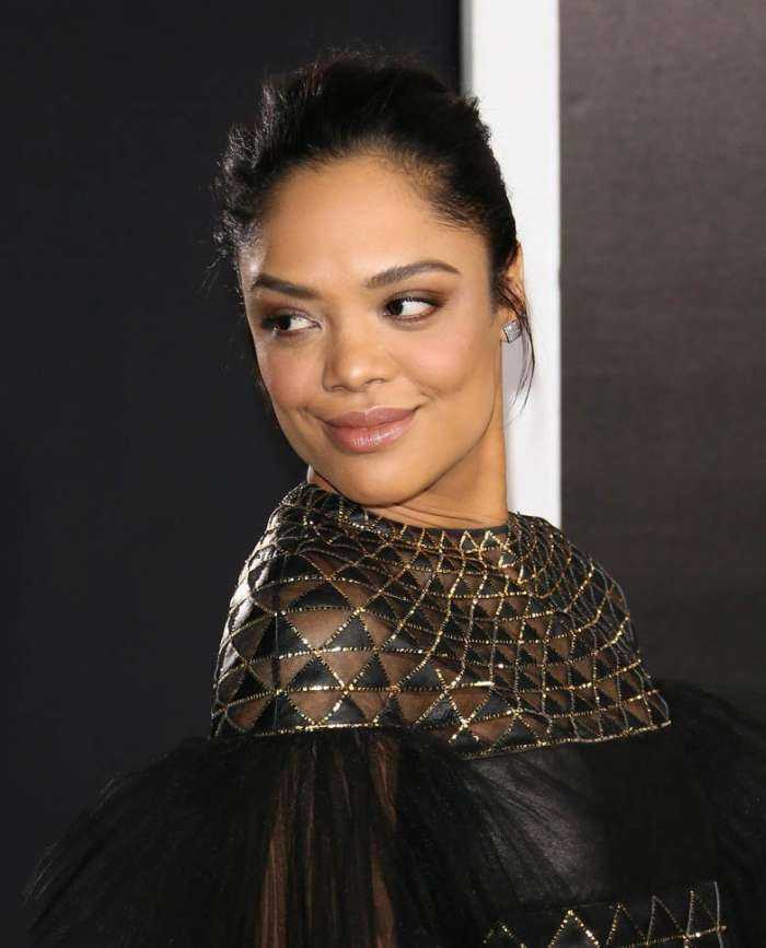 Тесса Томпсон на фото