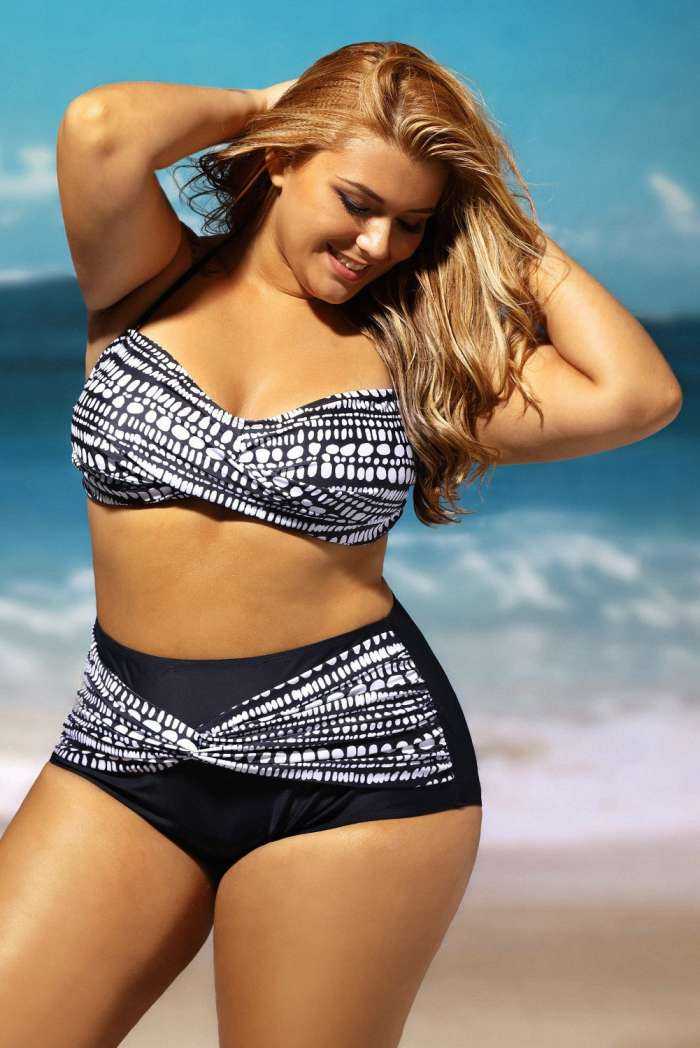 Широкие бедра и большой бюст на фото