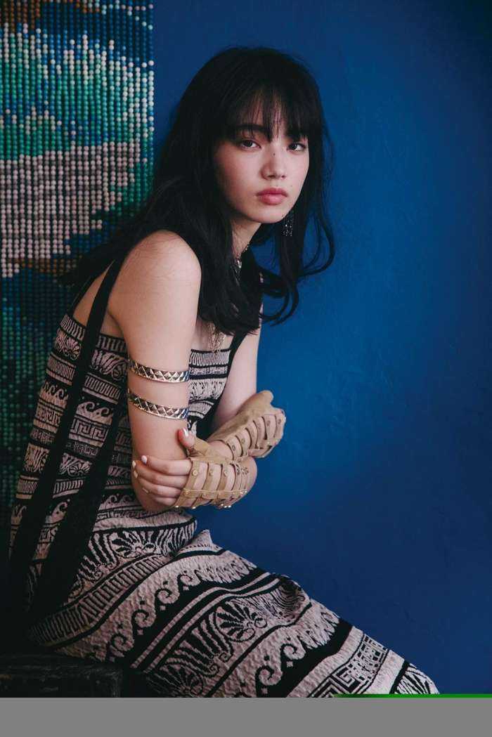 Нана Комацу на фото