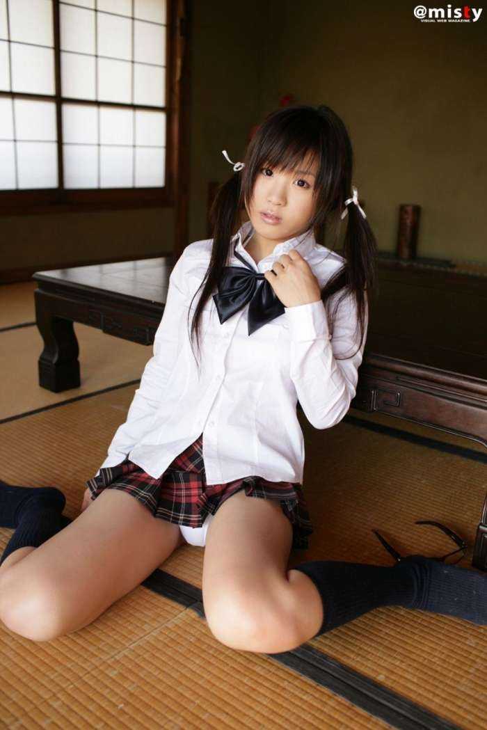 Засветы азиаток на фото