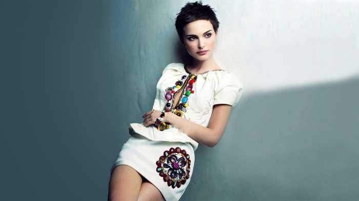 Девушки с короткими волосами на фото