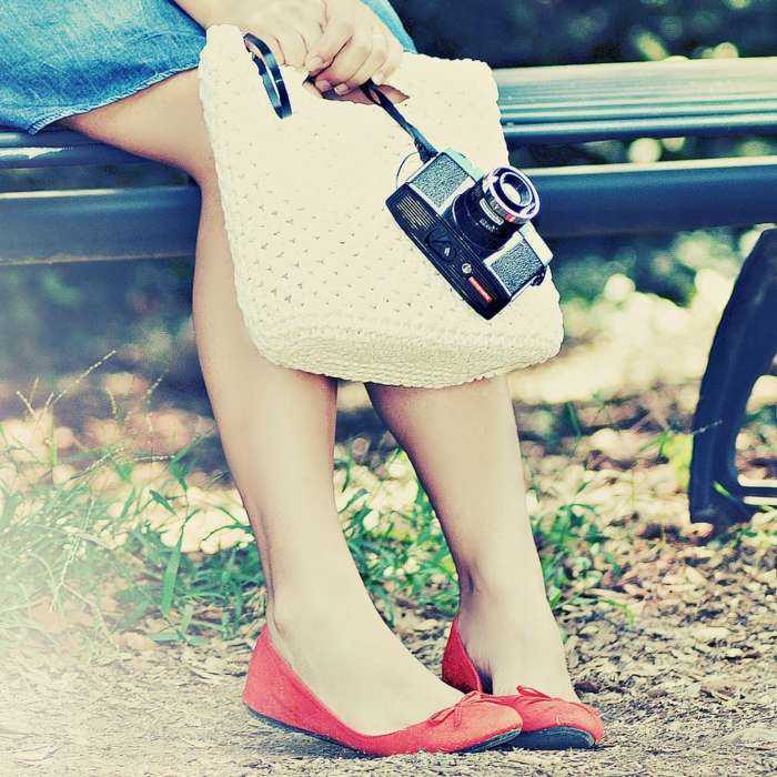 Девушки в балетках на фото