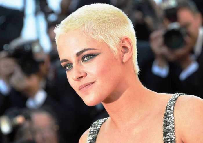 Девушки с короткими волосами на фото