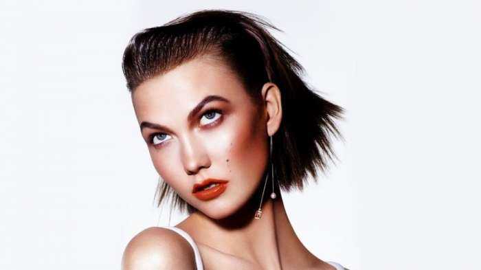 Карли Клосс на фото