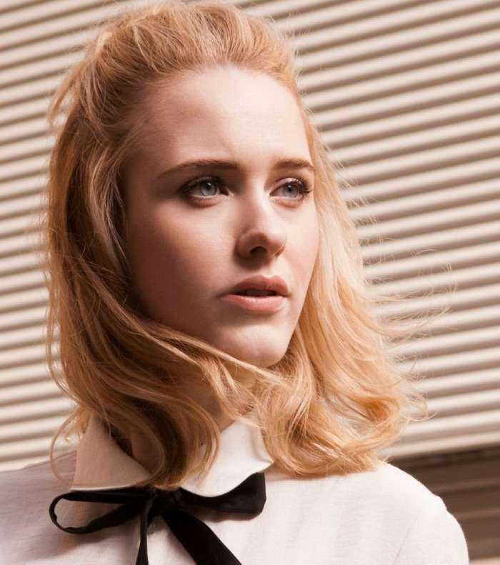 Рэйчел Броснахэн на фото