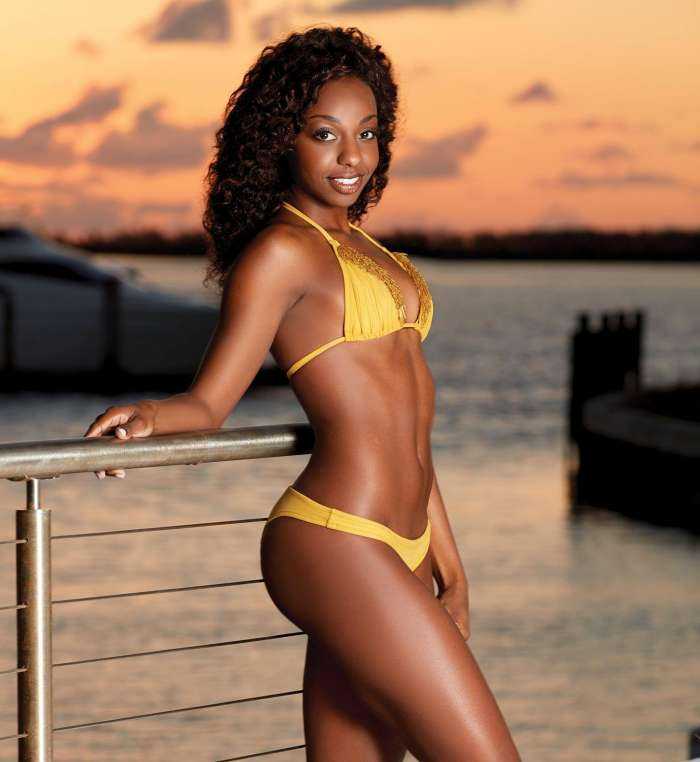 Сексуальные чернокожие девушки на фото