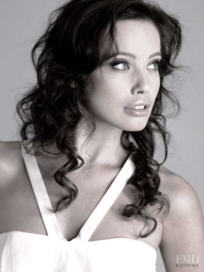 Стефани Корнелиуссен на фото