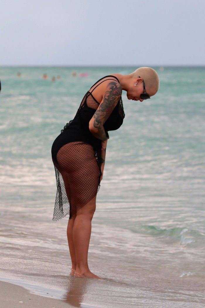 Эмбер Роуз Рева на фото