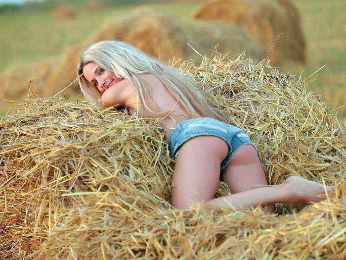 Красивые сельские девушки