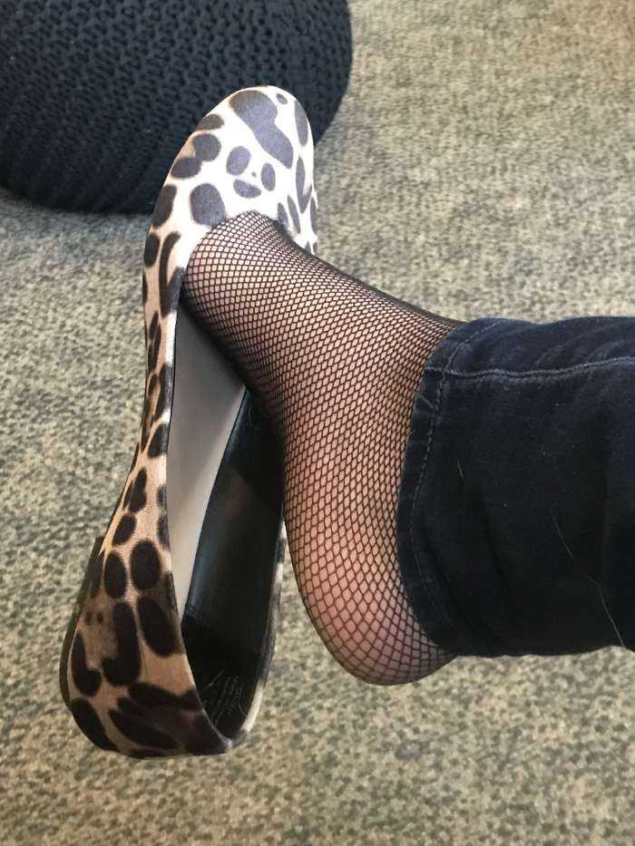 Девушки в балетках на фото