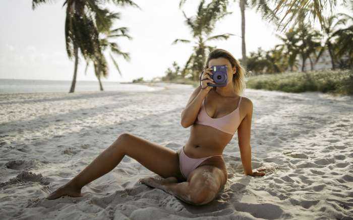 Загорелые блондинки на фото