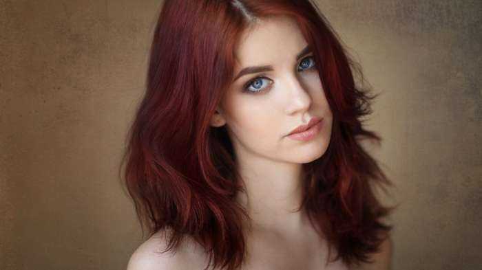 Рыжеволосые девушки с голубыми глазами на фото