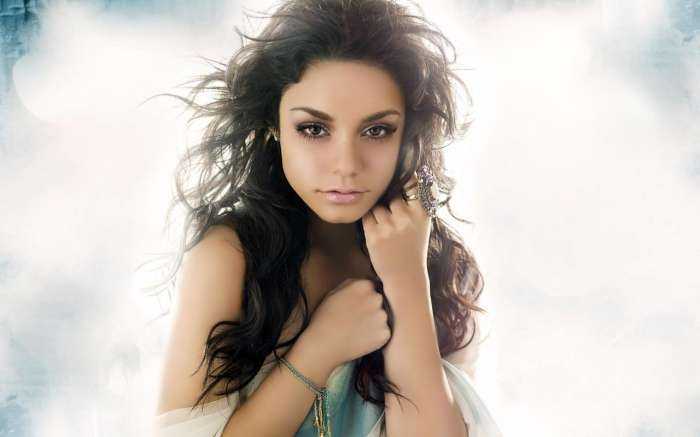 Красивые брюнетки на фото