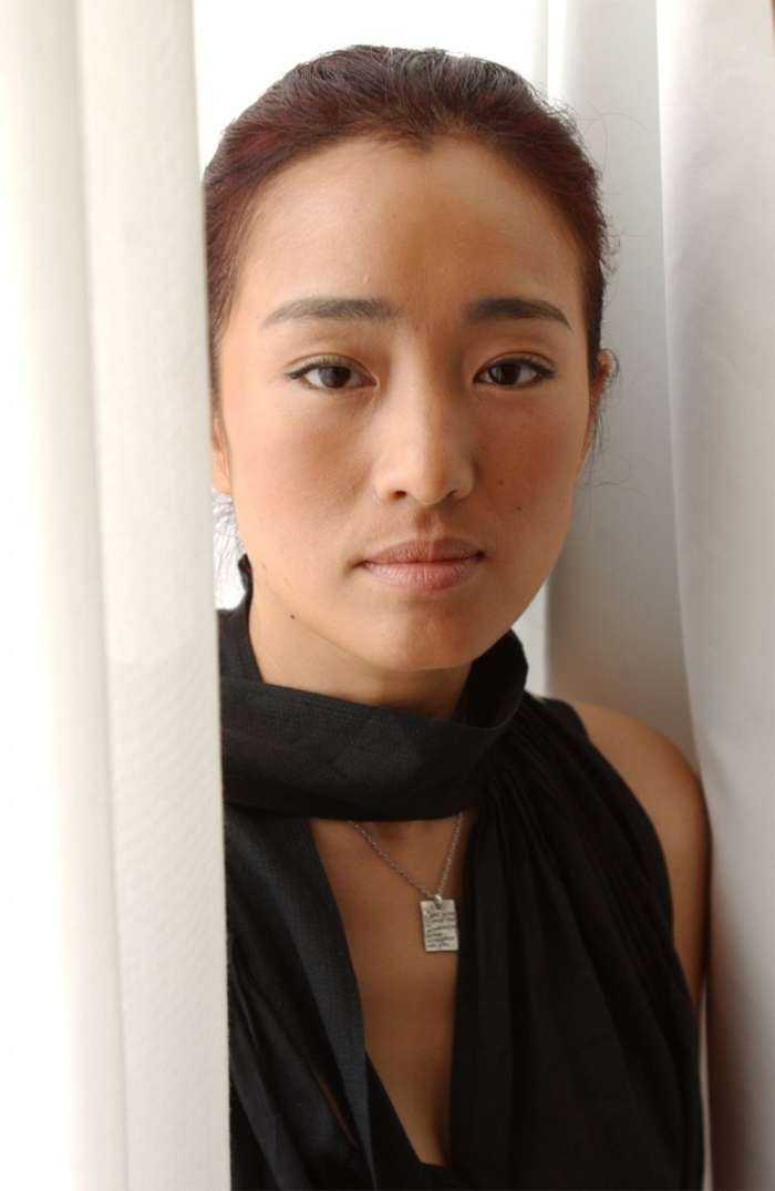 Гун Ли на фото