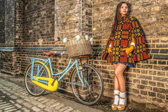 Элайн Пауэлл на фото