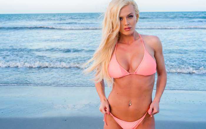 Сексуальные блондинки на фото