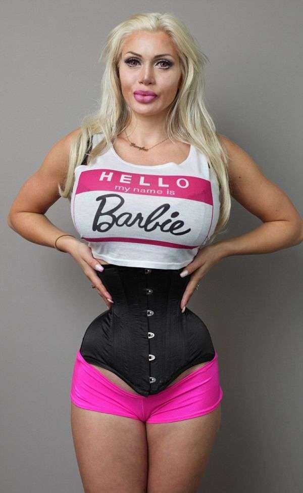 Очередная любительница пластических операций