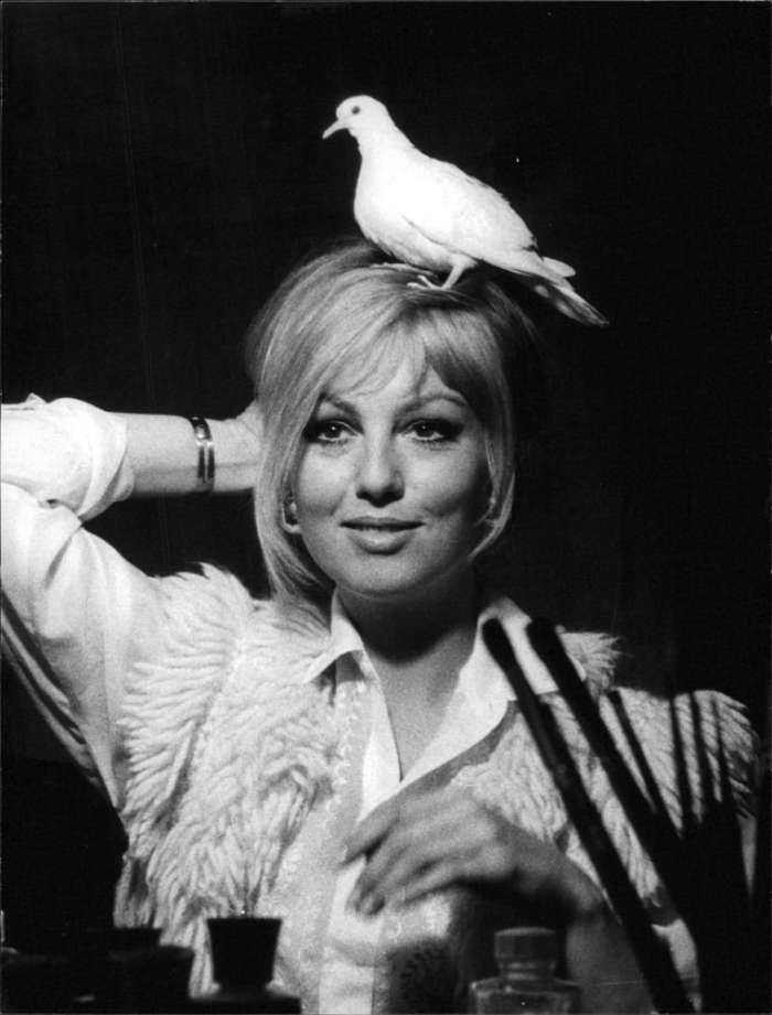 Милен Демонжо на фото