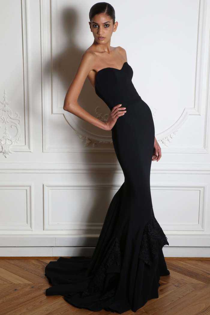 Соблазнительные красотки в черных платьях