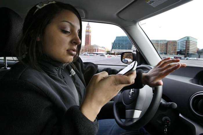 Женщины за рулем на фото