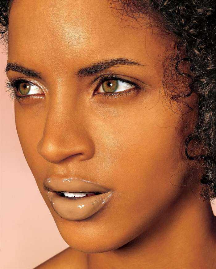 Ноэми Ленуар на фото